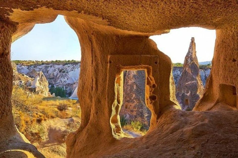 2 Days in Cappadocia: Guided Red and South Tour - Day 1 in Red Cappadocia: Devrent Valley to Paşabağı fairy chimneys
