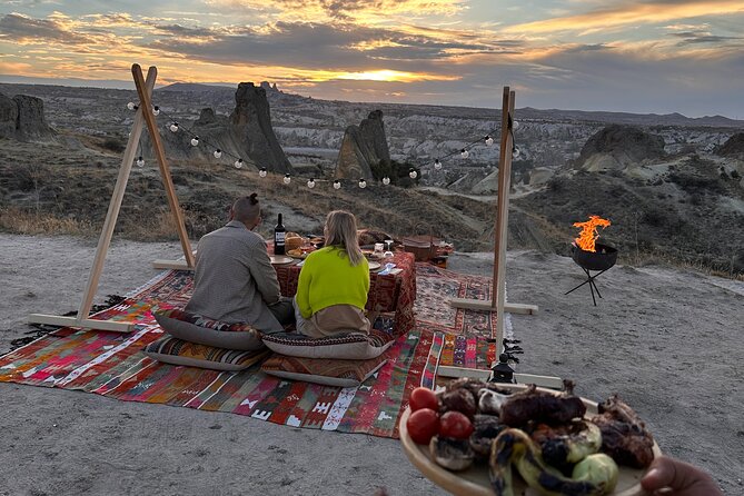 Barbecue Picnic in the valley (Sunset Time) - The BBQ moment: meats, timing, and that grill smell