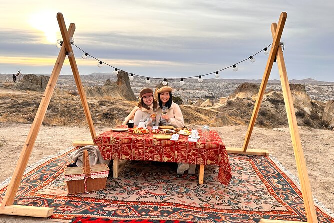 Barbecue Picnic in the valley (Sunset Time) - Transportation and private group comfort (the part that saves your energy)