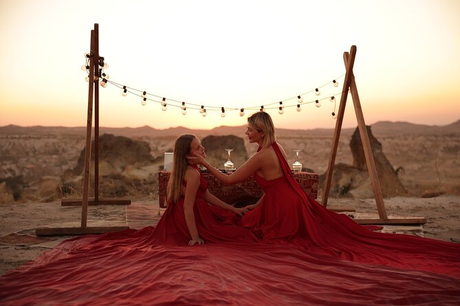 Barbecue Picnic in the valley (Sunset Time) - Wine rules and the cash tip you should not ignore