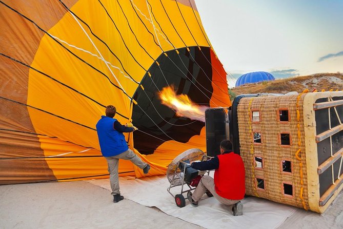 Budget Hot Air Balloon Ride over Cappadocia - What to Wear for a Comfortable Balloon Morning (Because You’ll Be Cold)