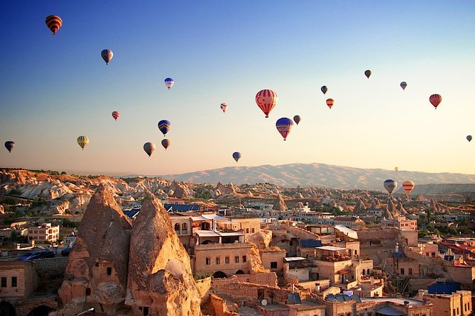 Cappadocia Balloon Ride - Sunrise ballooning in Cappadocia: why it beats photos from the ground