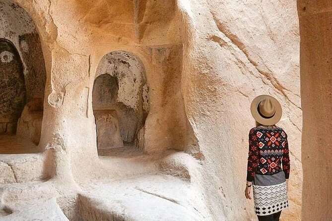 Cappadocia Daily Mix Tour - Morning start in Uçhisar: Castle views without the stress