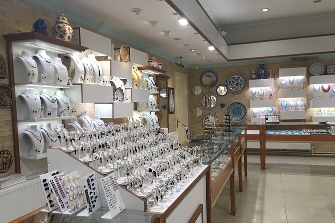 Cappadocia Economic Green Tour - Onyx Workshop and Pigeon Valley: Local Crafts Then a Peaceful Finale
