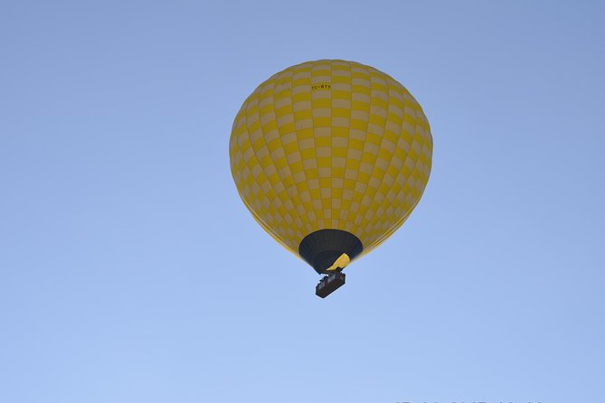 Cappadocia Goreme Balloon Tour - The landing celebration: champagne, certificate, and a real finish