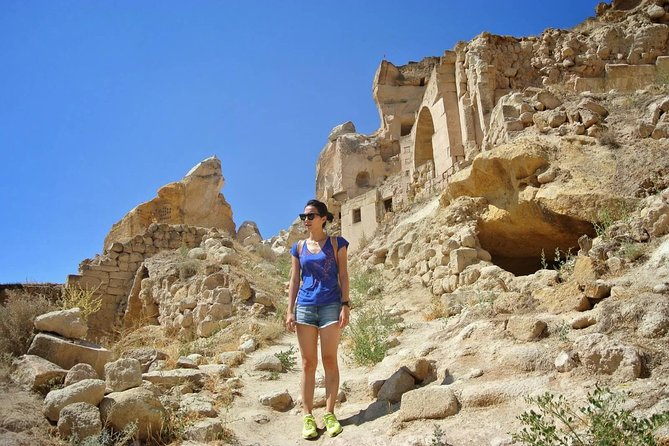 Cappadocia: Green Tour and Sunrise Balloon Tour - Stop: Ihlara Valley—382 steps down, then a river-side break