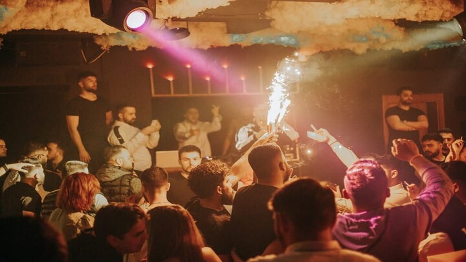 Cappadocia: Guided Bar Crawl with Hotel Pickup and Snack - The snack stop is actually useful
