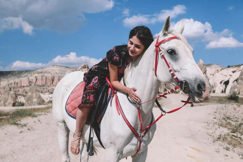 Cappadocia: Horse Riding Tour with Hotel Transfer - What you do on the horse (and how the guide helps)