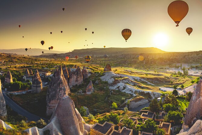 Cappadocia Hot Air Ballon experiences in Goreme - Bottled water, champagne, and what the wrap-up is really like