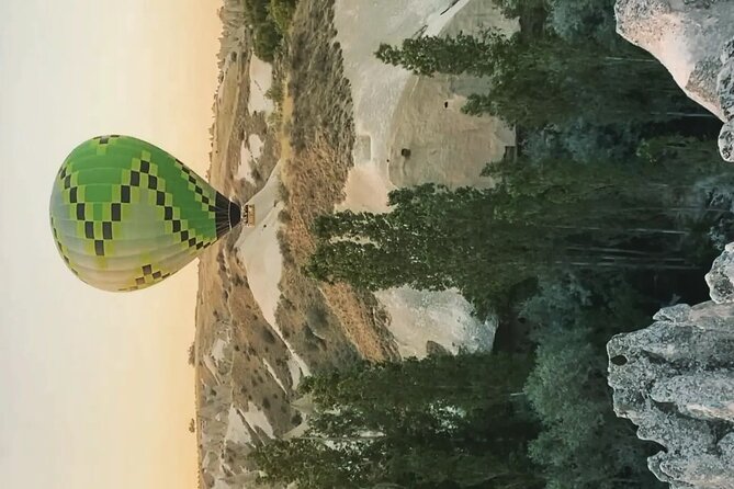 Cappadocia : Hot Air Balloon Flight Basket Size 15-18 Person |Çat - Who this balloon flight from Çat Valley is best for