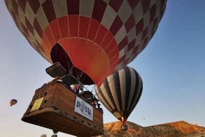 Cappadocia Hot Air Balloon Ride / Royal Balloon - Royal Queen vs Royal King: how basket size changes the vibe