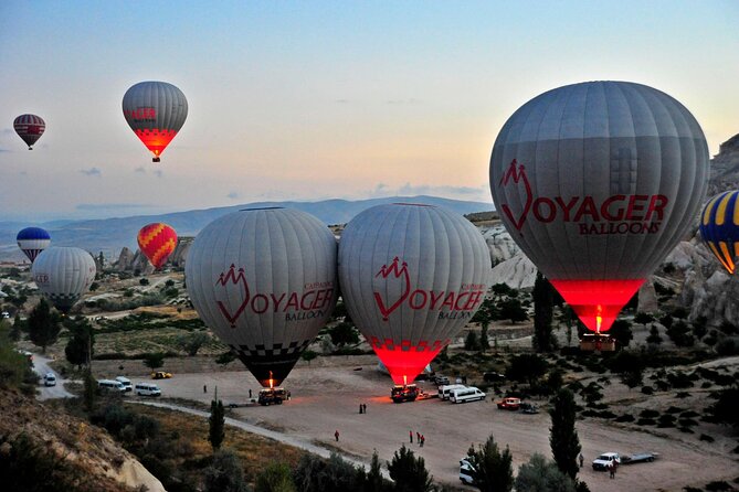 Cappadocia Hot Air Balloon Tour Sunrise With Breakfast - Landing Moment: Follow the Pilot and Get Your Shot After