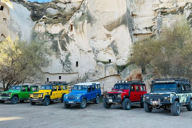 Cappadocia Jeep Safari - Stop 2: Pancarlık Valley panoramic viewpoint (15 minutes, admission included)