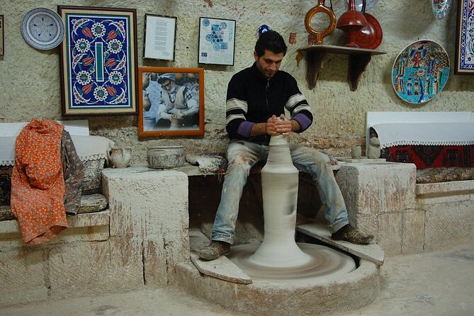Cappadocia Mix Tour and Hiking - Hotel pickup and small-group comfort in an air-conditioned vehicle