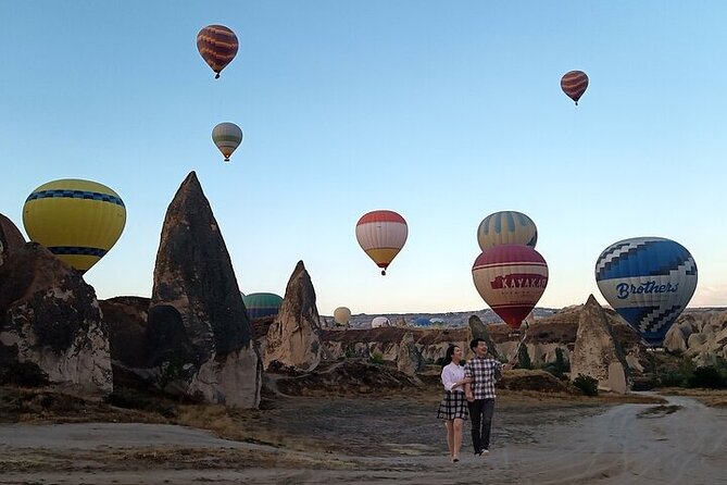 Cappadocia Photo World - How the photographer actually helps you get good photos