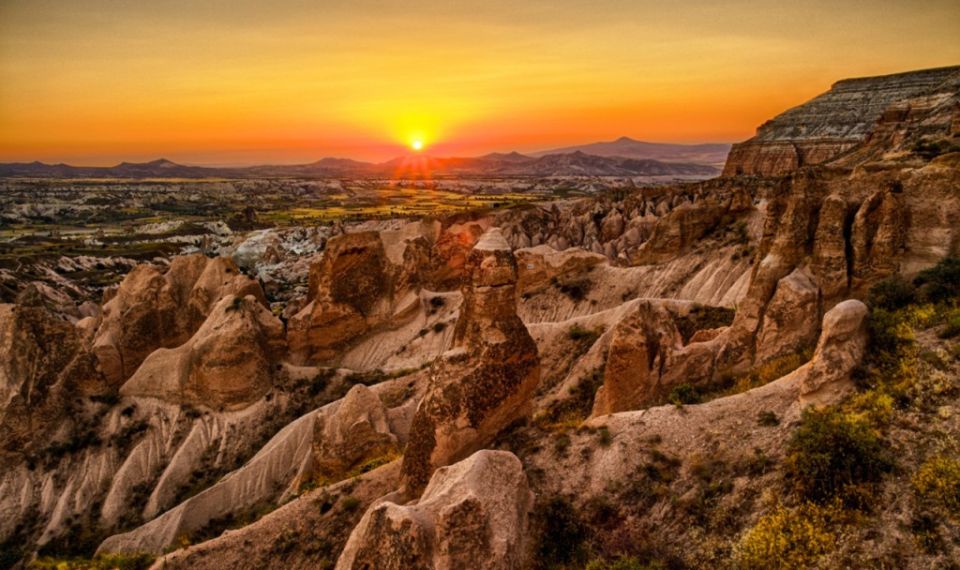 Cappadocia: Private Highlights Tour with Underground City - Kaymakli Underground City: Going Below the Surface