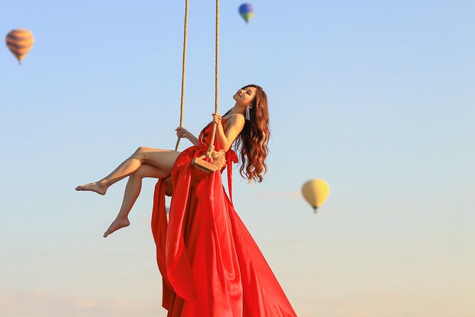 Cappadocia Private Photo Shoot Experience with Hotel Pickup - What your photographer actually does (and how you should prepare)