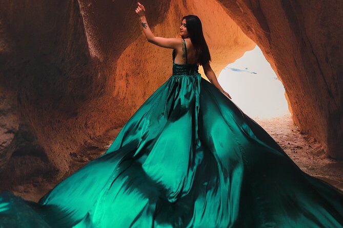 Cappadocia Private Photo Shoot with Flying Dress & Hotel Pickup - Photographer planning: how balloon timing shapes the shots