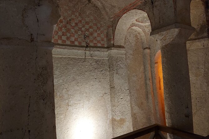Cappadocia Red Tour: Fairy Chimneys & Cave Villages - Stop 3: Zelve Open Air Museum’s cave churches and abandoned homes