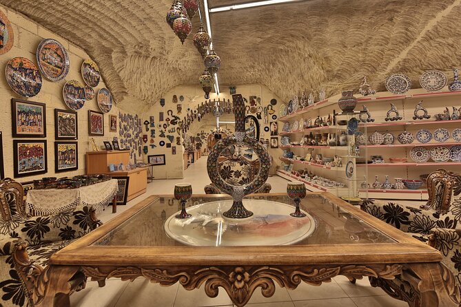 Cappadocia Red Tour: Fairy Chimneys & Cave Villages - Stop 5: Vezirhan Restaurant buffet lunch with mezes and dessert