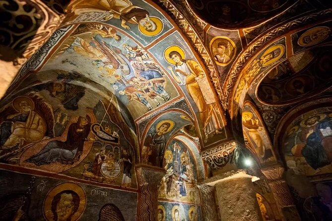 Cappadocia Red Tour (Small Group) - Uçhisar Castle: history carved into a climbable rock