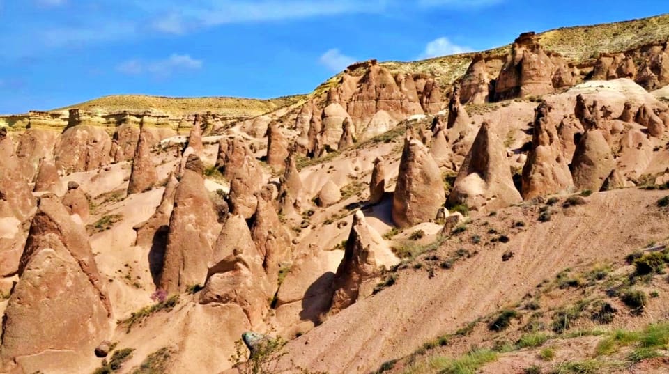 Cappadocia Red Tour (small group) with lunch and tickets - Zelve Open-Air Museum: Rock-Cut Churches You Can See in 3D