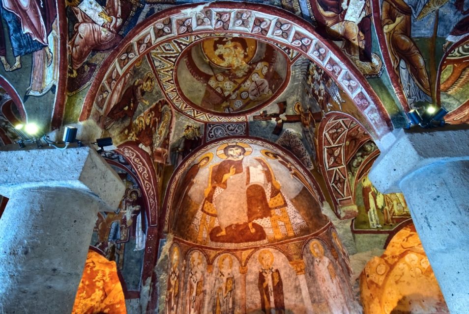 Cappadocia Small Group Day Tour - Goreme Open Air Museum - Uchisar Castle first: the best way to get your bearings