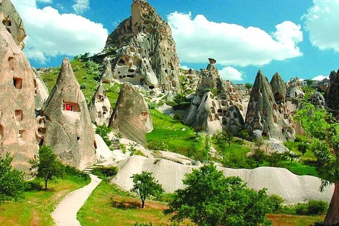 Cappadocia Sunrise Hot-Air Balloon Ride with breakfast & pick-up - The sunrise flight itself: what you’ll really see