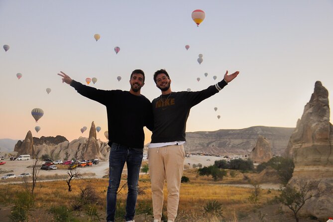 Cappadocia Sunrise Hot Air Balloon Watching Tour With Audio Guide - Photo Expectations: Quick Shots vs. Full Photo Packages