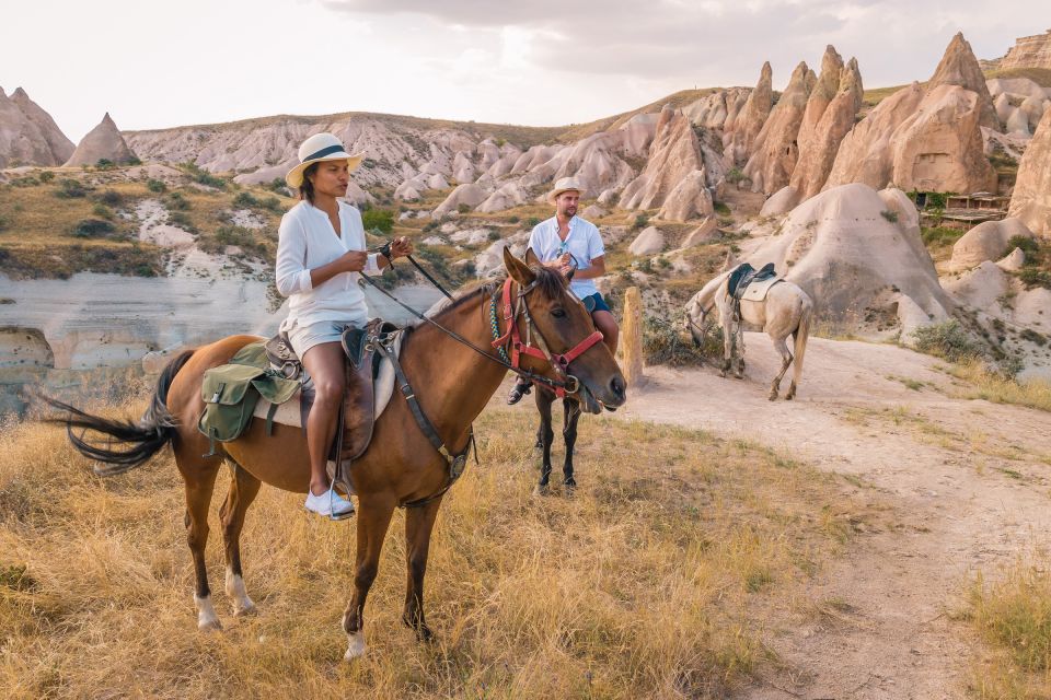 Cappadocia: Sunset Horse Trek Through the Valleys - The Ride Back Down: Calm Ending After the Peak Views