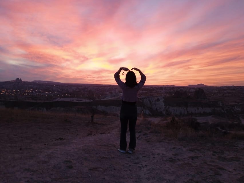 Cappadocia: Sunset Rose Valley Hiking Tour - Why Rose Valley looks better right when the day turns