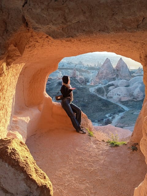 Cappadocia: Sunset Rose Valley Hiking Tour - Practical tips before you meet in front of Göreme Municipality