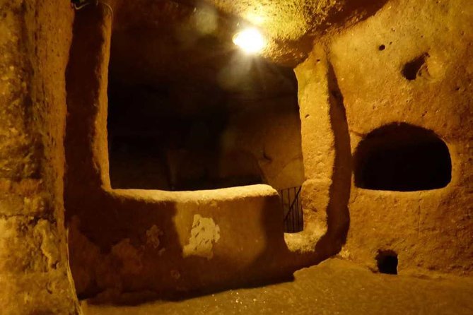 Cappadocia Underground City & Pigeon Valley Tour - Ozkonak Underground City: the defense system you can actually walk through