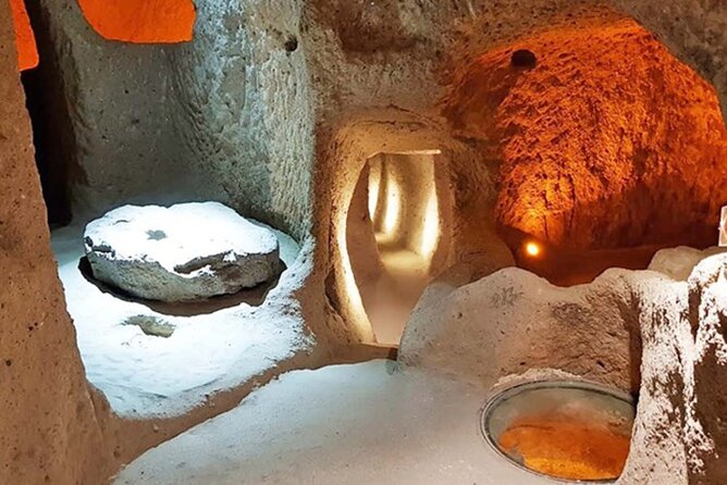 Daily Cappadocia Group Tour with English-Speaking Guide & Car - Zelve Open Air Museum: Cave Churches and Living Space at Once