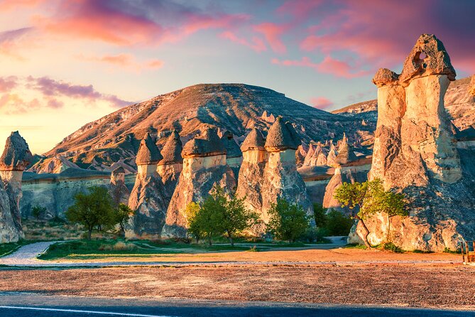 Daily Red Tour in Cappadocia - Pickup, small group comfort, and how the day flows