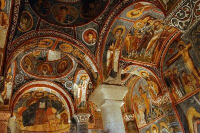 Daily Red Tour in Cappadocia - Uchisar Castle: your first high view and a quick history lesson