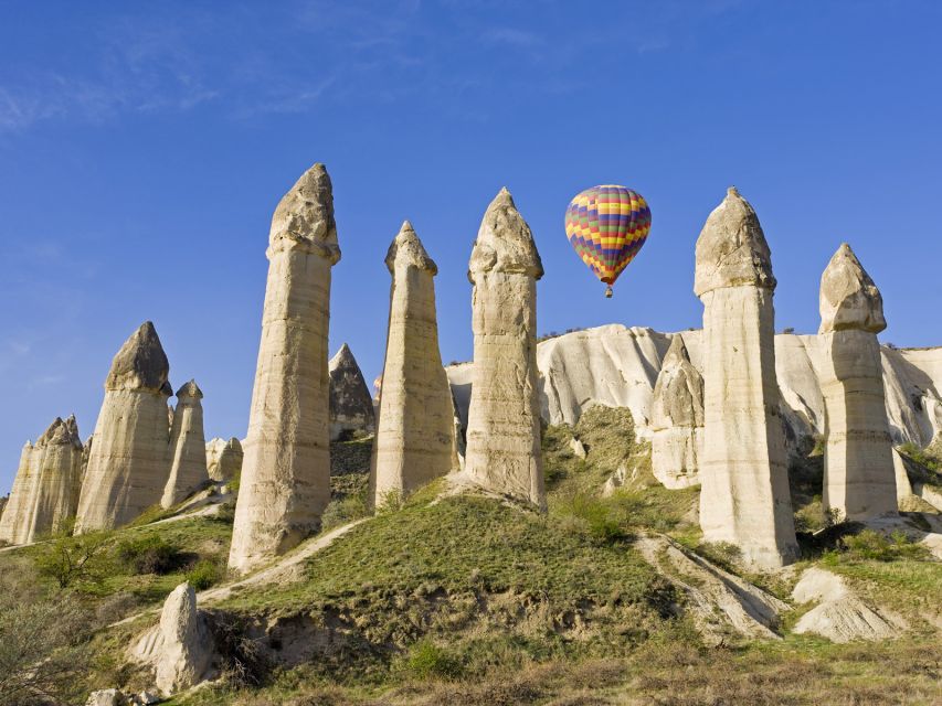 From Nevşehir: Cappadocia Highlights Trip w/ Lunch & Pickup - Avanos: lunch, river clay, and kick-wheel pottery