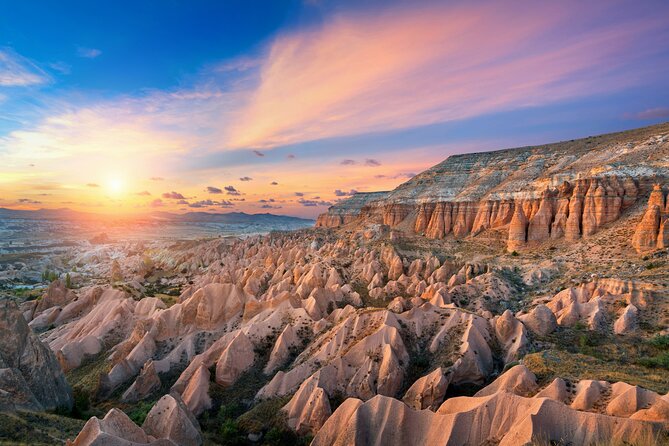 Full-Day Cappadocia Tour with Sunrise Hot Air Balloon Ride - Price and value: what $461.57 buys you in a day full of paid entries