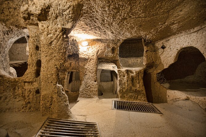 Full Day Private Cappadocia Tour (Single Price up to 14 PAX) - Pigeon Valley: a quick walk with a specific purpose