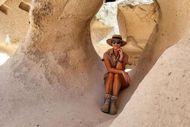 Full Day Red tour in Cappadocia with Small Group - Uçhisar Castle: fortress views and the climb reality check