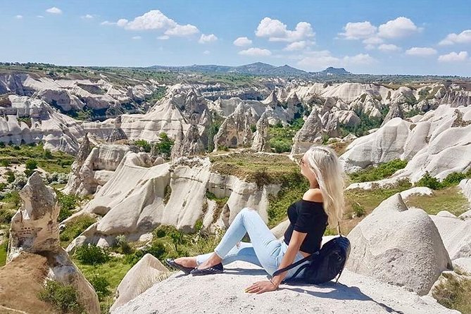 Full-Day Red Tour of Cappadocia with Lunch - Stop 1: Göreme Open-Air Museum and the frescoes you’ll want to look for