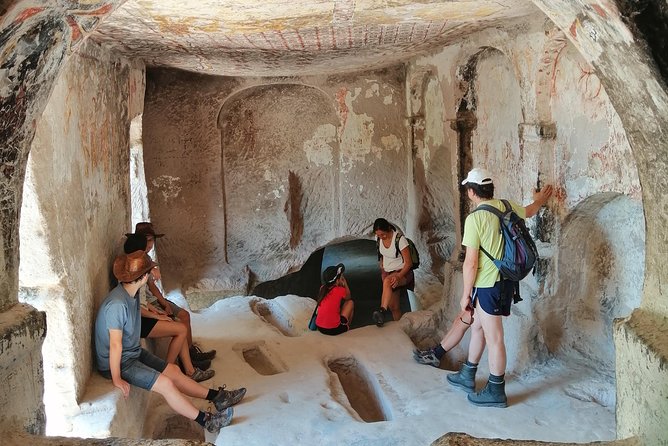 Hiking tour in Cappadocia Red and Rose valley - Why Emrullah’s guiding style matters more than you expect
