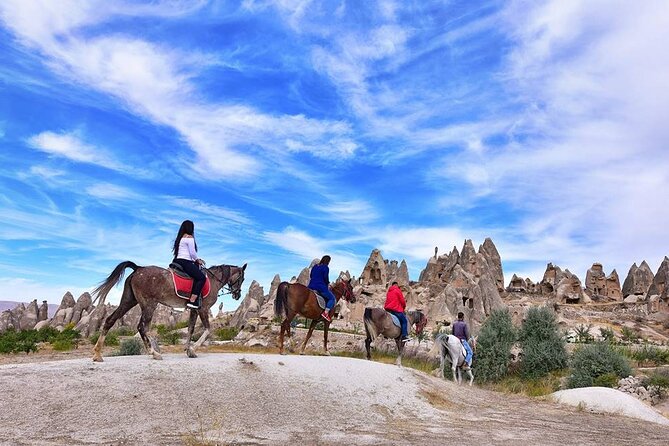 Horse Riding in the Valleys of Cappadocia - Red Valley (Kızılçukur): the color stop that sets the tone