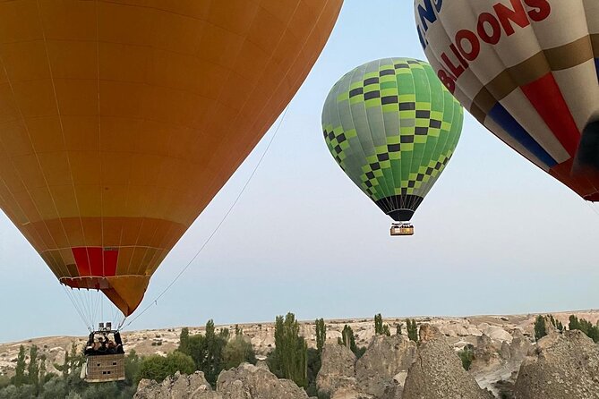 Hot Air Balloon Flight in Cappadocia Cat Valley - Basket setup, photos, and comfort (16–18 people)