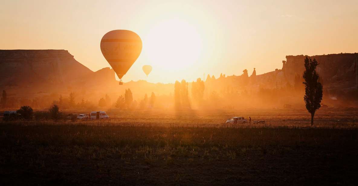 Hot air balloons in Goreme red valley - What you’ll see in the air during the 1-hour flight