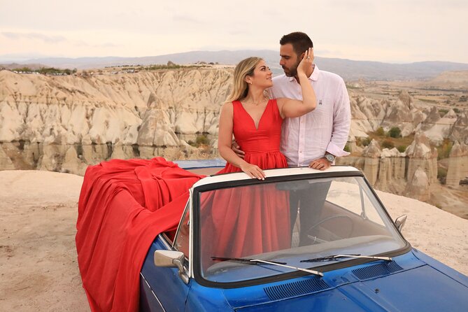 Magical Cappadocia Photoshoot with a Professional Photographer - First Stop in Göreme: Set-Up Time and Balloon-Adjacent Views