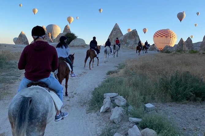 Magical horse ride with balloon in Cappadocia - Sunrise Balloon Ride in Göreme: What Makes It Special