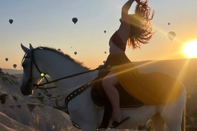 Magical horse ride with balloon in Cappadocia - The Balloon Moment: How to Get the Most Without Stress