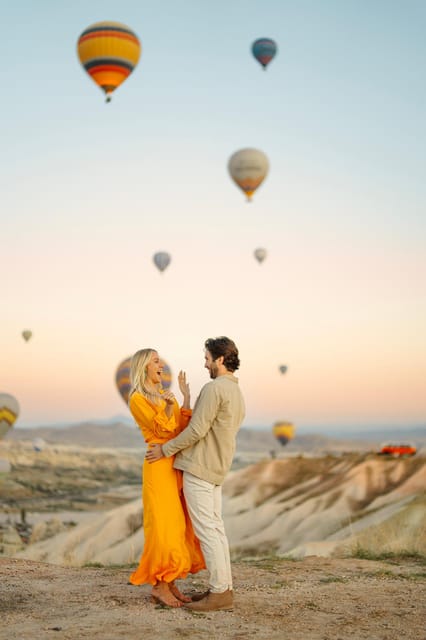 Marriage Proposal Surprise & Engagement in Cappadocia - Why a Pro Proposal Shoot Works So Well in Cappadocia
