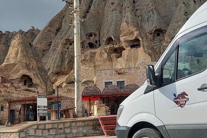 One way Transfer from Nevşehir Airport to Cappadocia Hotels - Communication That Actually Helps: WhatsApp and Clear Meeting